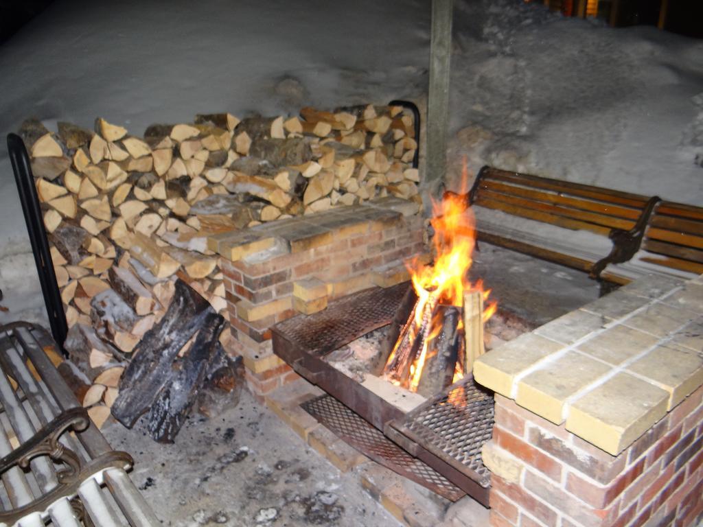 אליקוטוויל Edelweiss Ski Lodge מראה חיצוני תמונה
